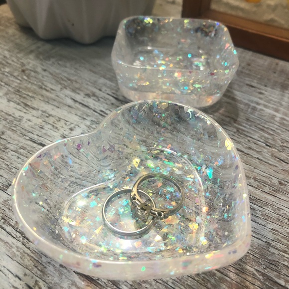 Aurora Rainbow Ring Dishes - Picture 3 of 17